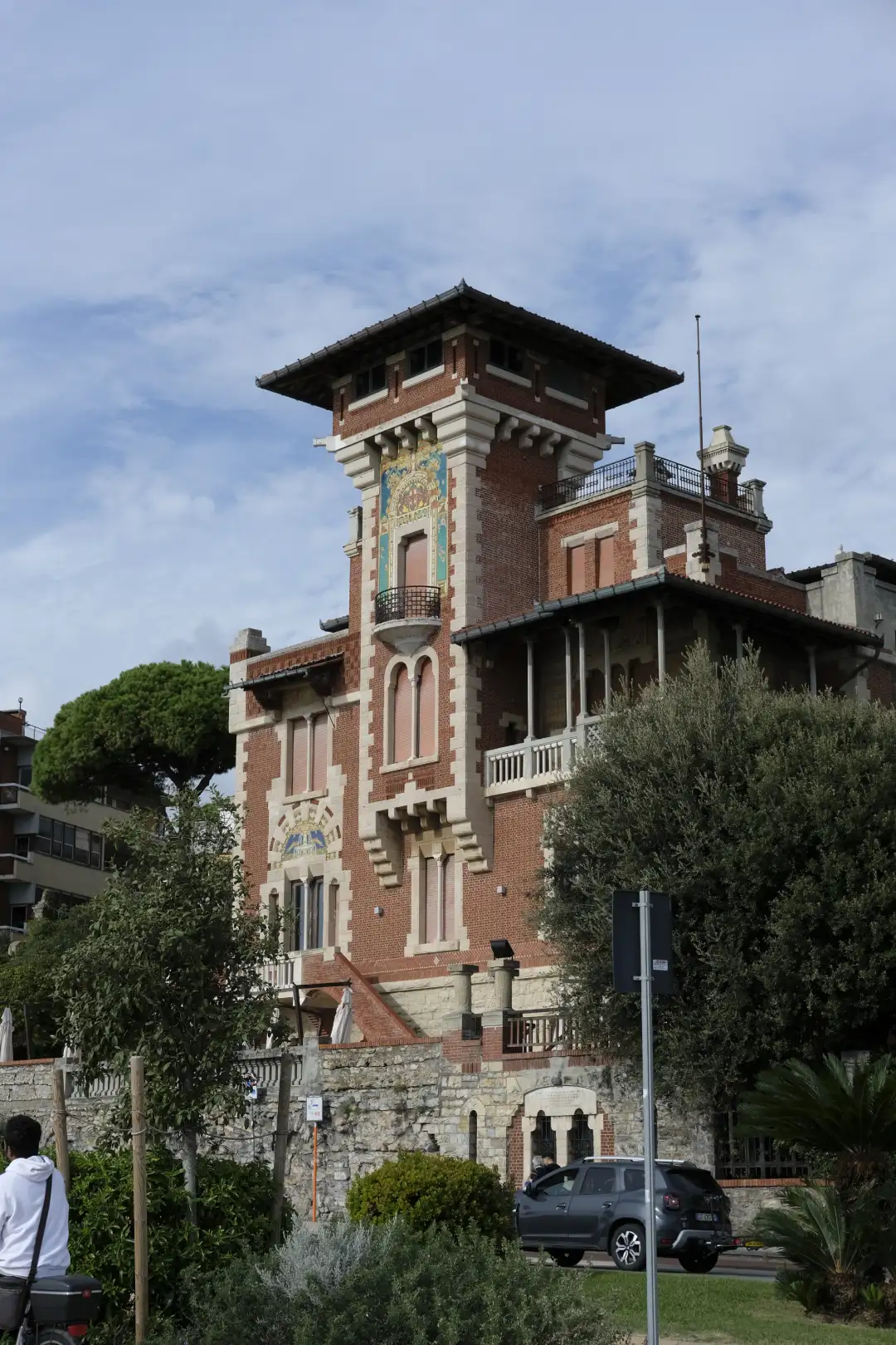 An old fashioned building. Created and photographed by Hiroku