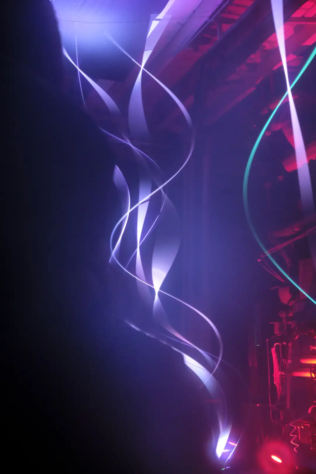 An abstract image of a light spinning at high speed. Created and photographed by Hiroku